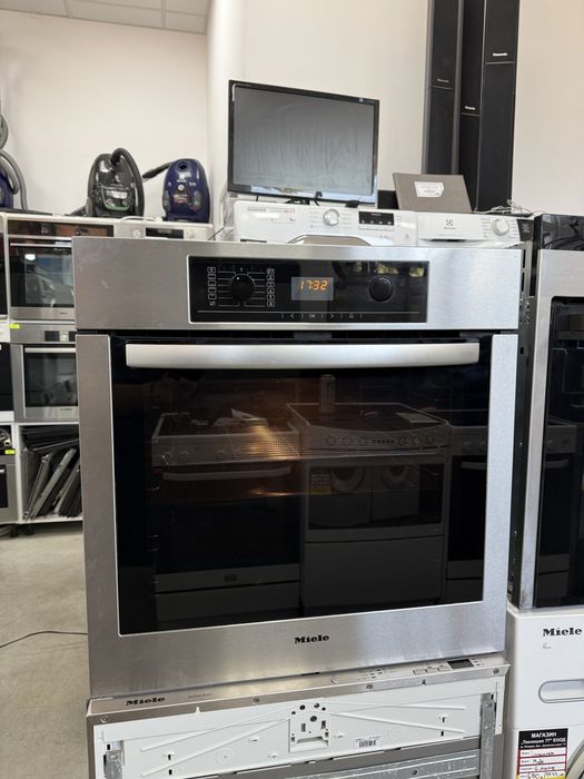 Фурна за пълно вграждане MIELE  Пиролиза