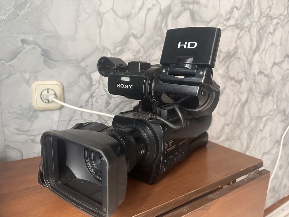 Видео камера sony 1500