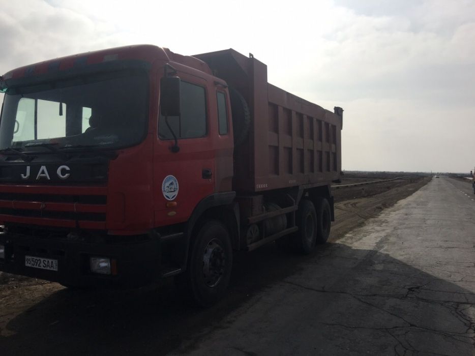 китайский самосвал жак 8на4 фото. китайский самосвал jac hfs3252. самосвал жак. самосвал жак. самосвал жак.