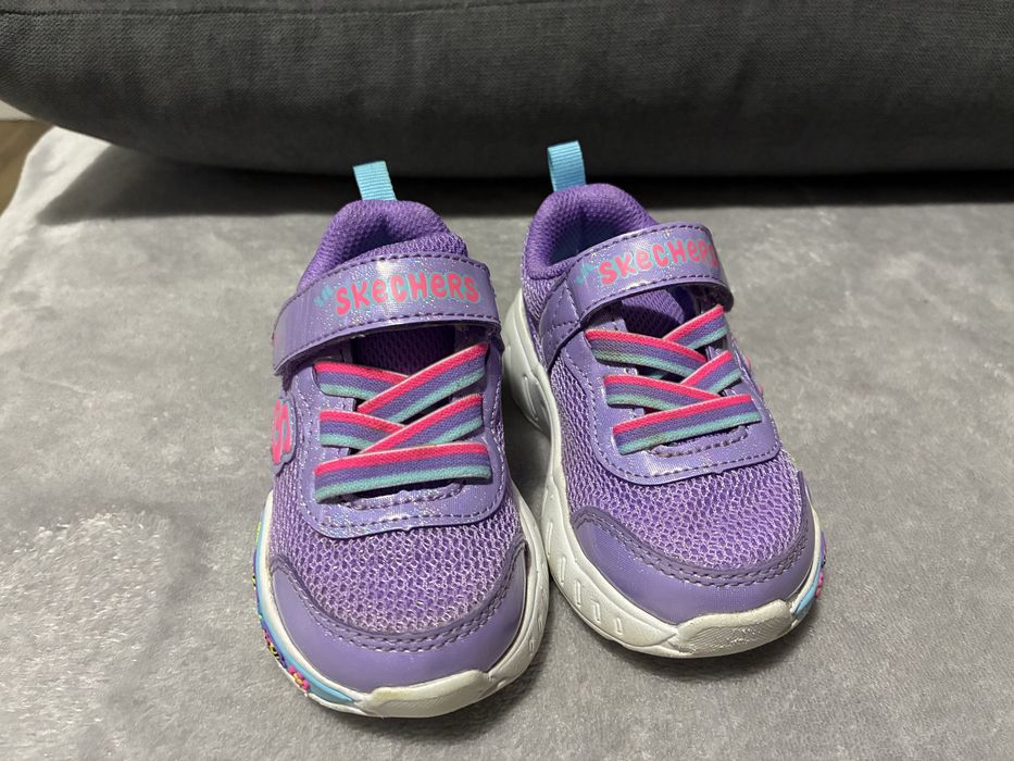 Skechers copii marimea 21