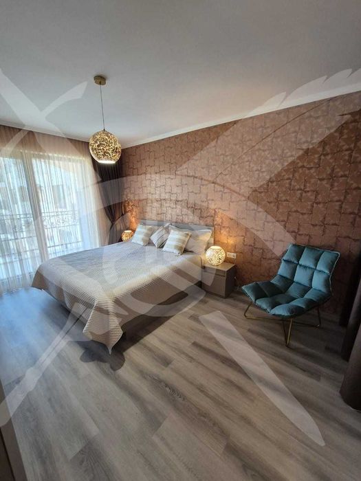 Продава се Тристаен апартамент в Свети Влас - 121 кв.м за 2728 €/кв.м - Снимка #2