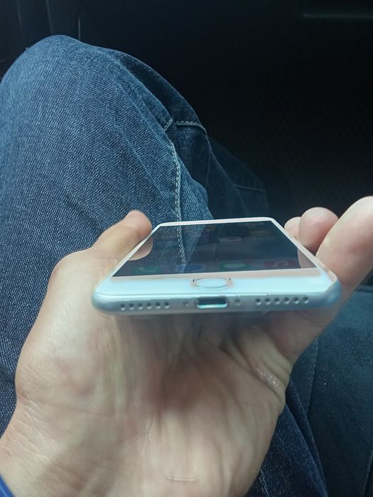 Айфон 7 сатылады