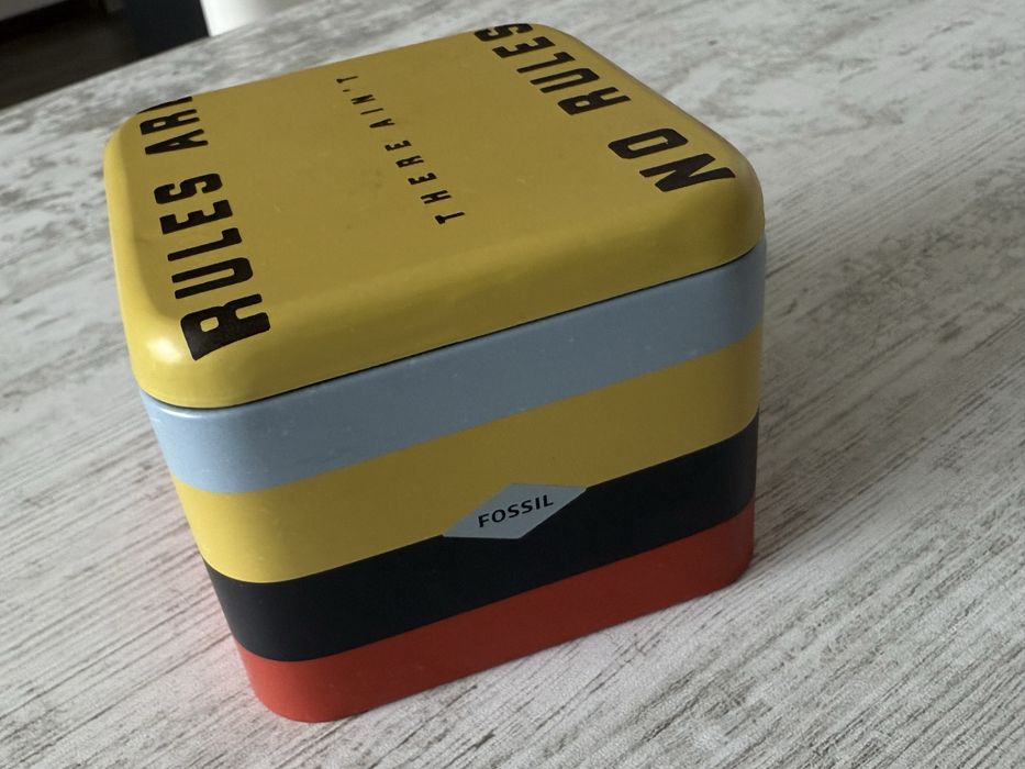 Fossil Machine Черен