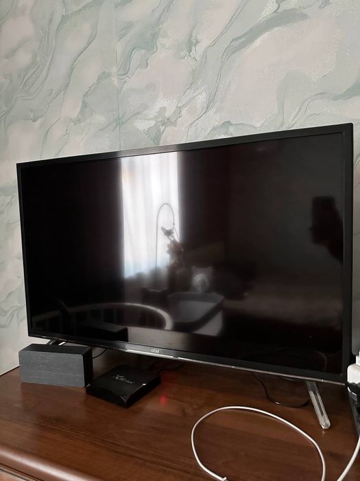 Продам тв 32 диагональ