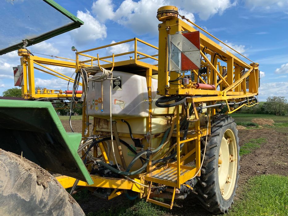 Pompă de erbicidat Erbicidator met de erbicidat pe roți 2700l