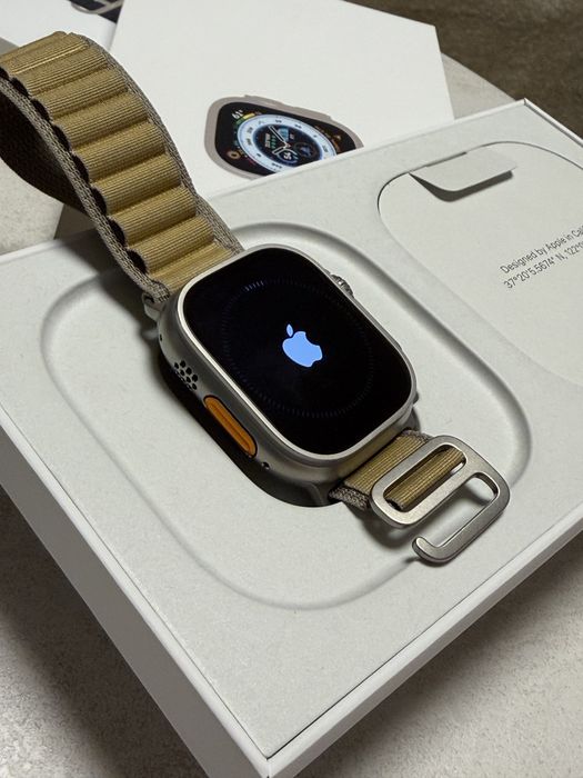 Apple Watch Ultra 49mm Titanium