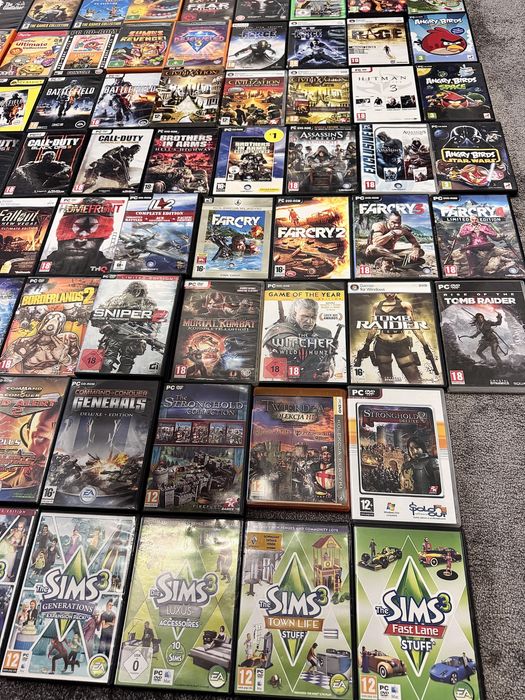 De vanzare LOT jocuri PC