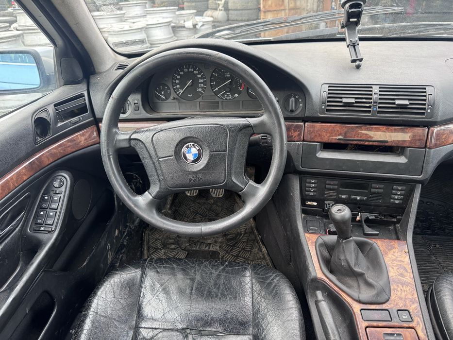 БМВ 520и е39 150кс 1998г На Части