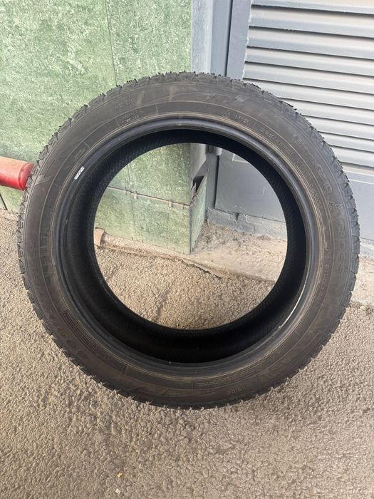 Зимние шины Goodyear 265/45 R21
