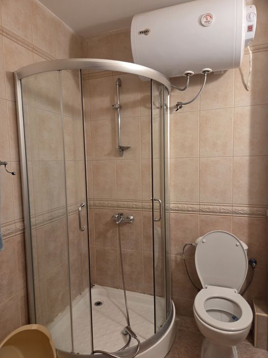 Дава се под наем Двустаен апартамент в к.к. Св.Св. Константин и Елена - 60 кв.м за 600 € - Снимка #4