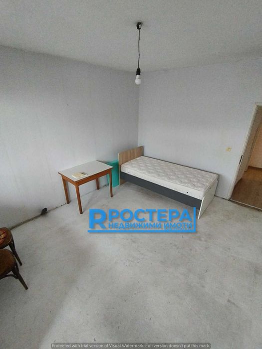 Продава се Двустаен апартамент в Търговище, Запад 3 - 75 кв.м за 871 €/кв.м - Снимка #12