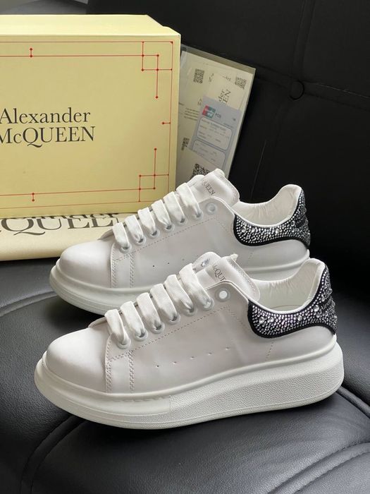 Adidasi Alexander Mcqueen noi