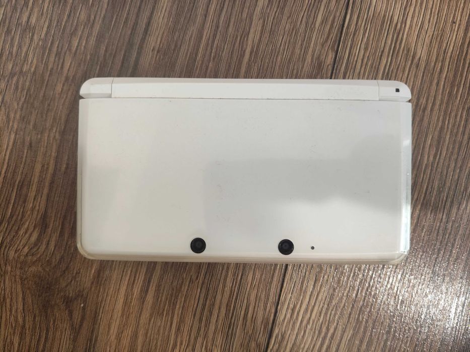 Consola Nintendo 3DS Modat