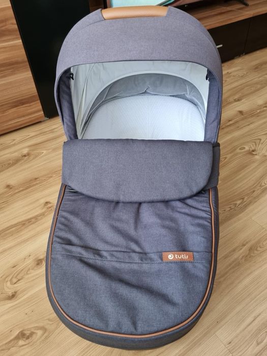 Бебешка количка 2 в 1