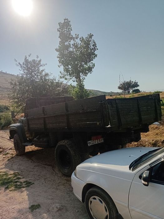 Zil 30 matoʻr qilingan