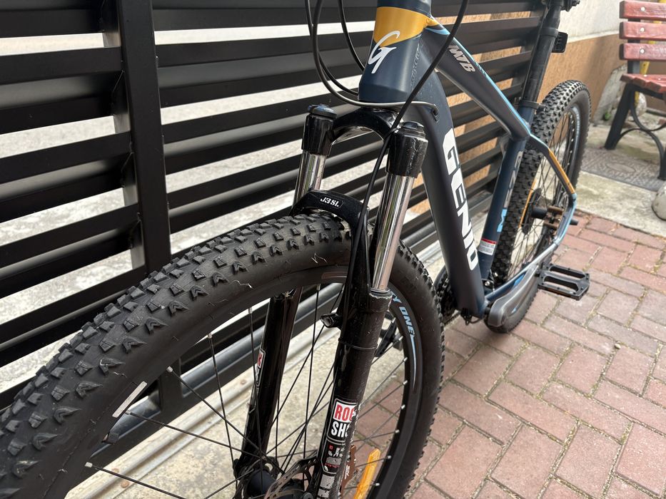 Bicicleta MTB Genio roti 27.5