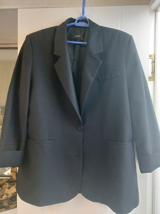 Продам пиджак черный