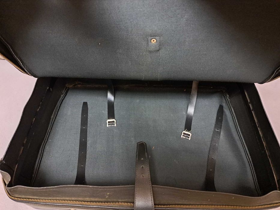 Valiza din piele vintage anii '80