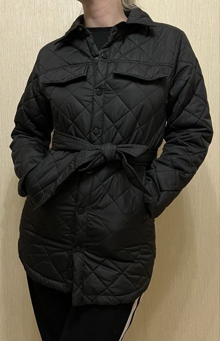 продам легкую куртку