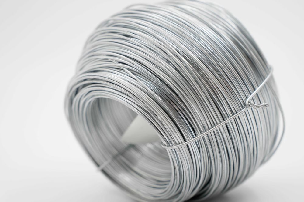 Проволока нить для электропастуха от производителя  СЫМ