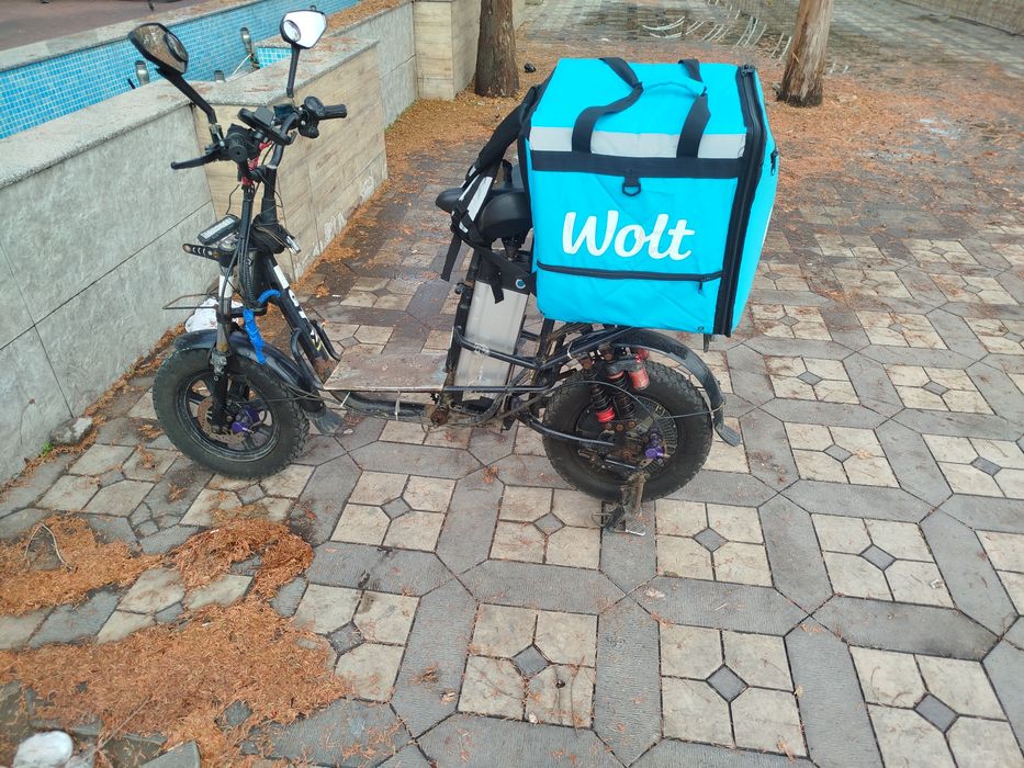 Monster Россия срочно без акумулятор