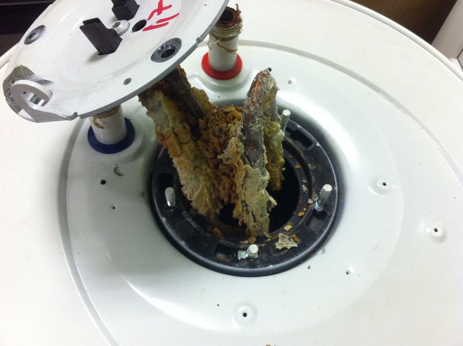 Ремонт бойлеров  (чистка)