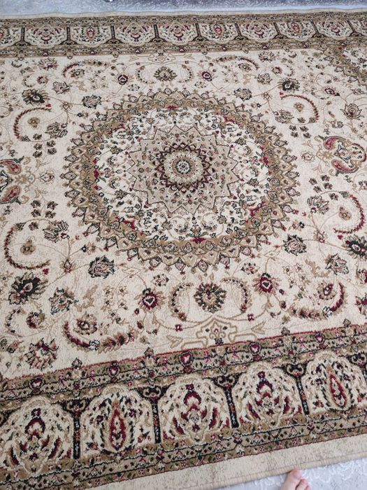 Продам палас размер 2*3