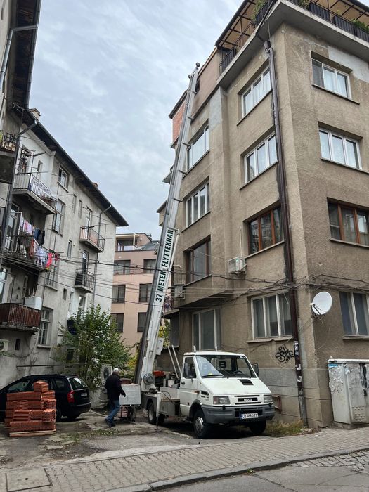 Автовишка Строителен асансьор. Мобилен Хаспел под наем.