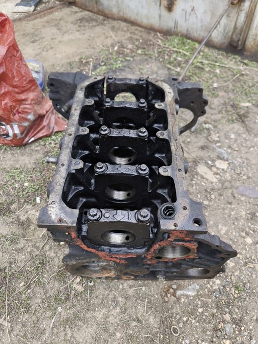 Запчасти на двигатель Исузу, Опель Вектра