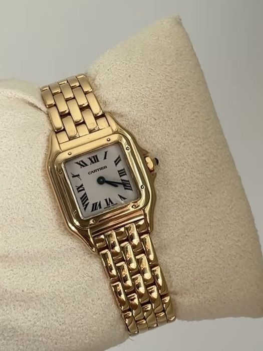 Аотын түсес сағат