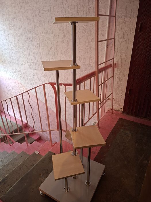 Подставка для цветов