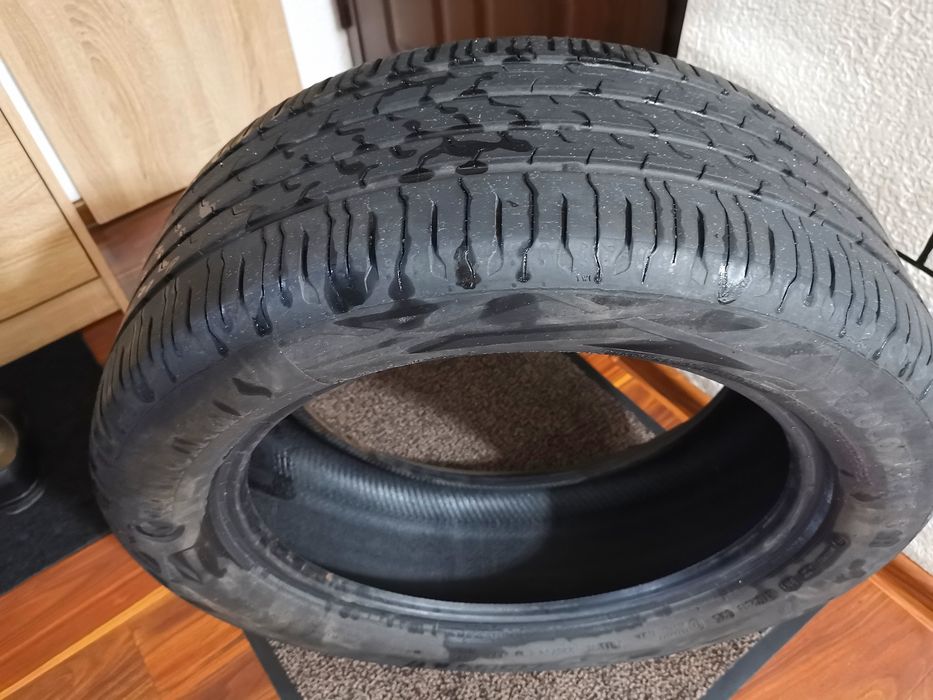 Anvelope Continental 225 /50 R17 94Y aproape noi