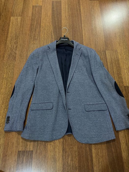 Стилно мъжко сако на Massimo Dutti оригинално
