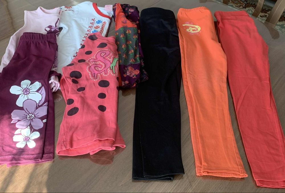 Лот ползвани дрешки за 5-6 г момиче