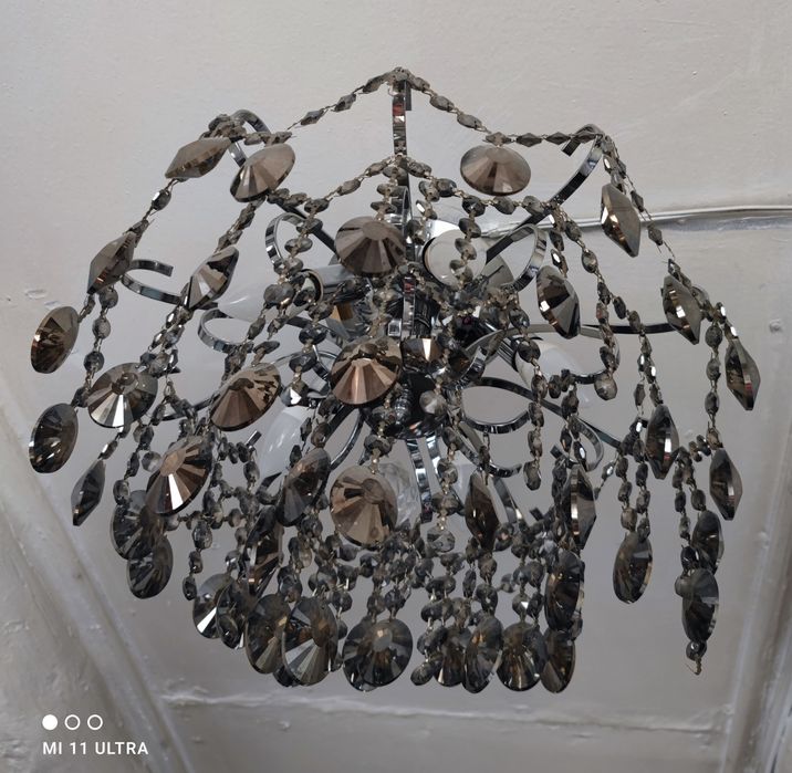 Продам люстру***