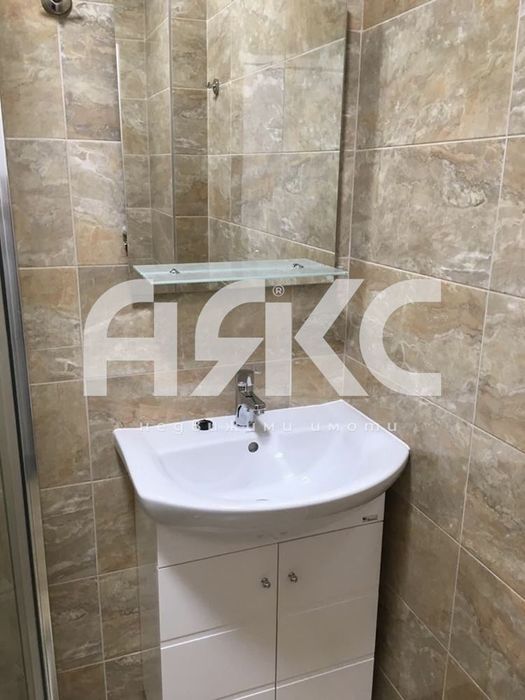 Дава се под наем Тристаен апартамент в София, Иван Вазов - 90 кв.м за 997.05 € - Снимка #7