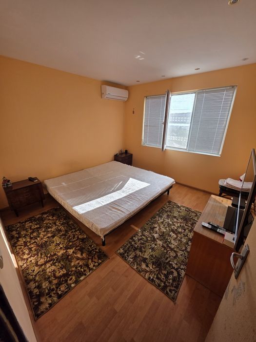 Продава се Тристаен апартамент в Лом - 80 кв.м за 563 €/кв.м - Снимка #3