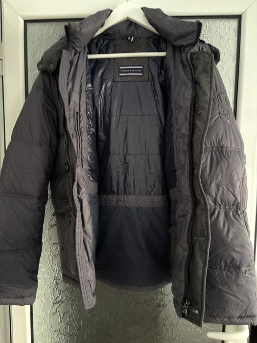 Geaca Tommy Hilfinger