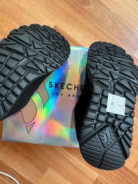 Vand adidasi Skechers,marimea 27,