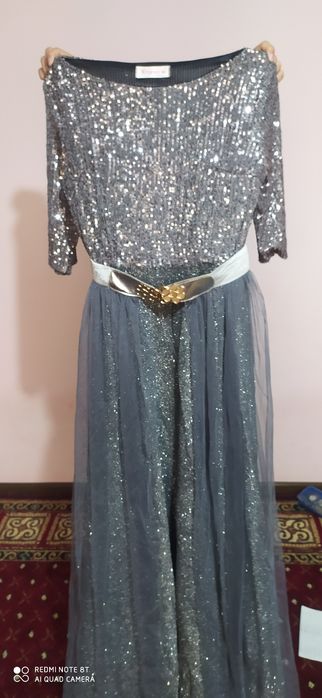 Vecherni ko'ylaklar sotiladi