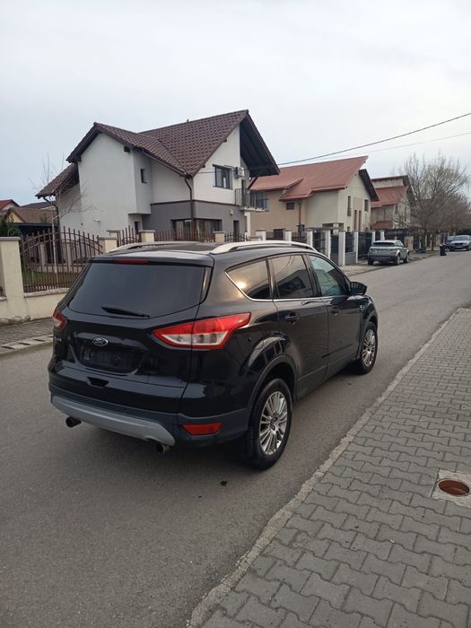 Ford Kuga 4*4 Titanium
