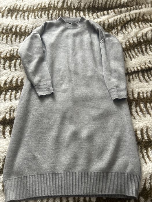 Женская одежда платья