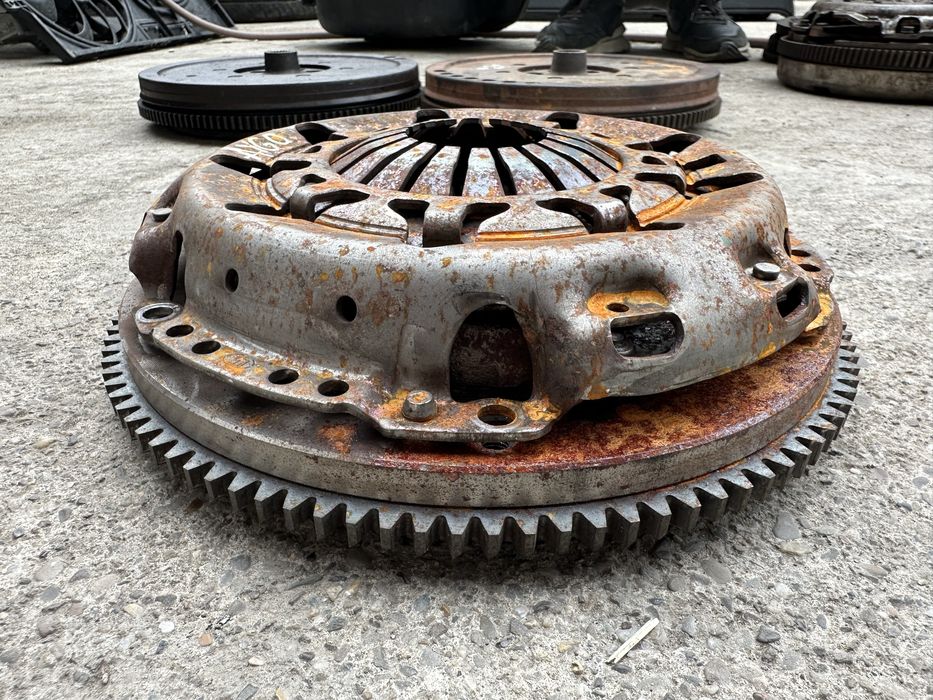 Kit ambreiaj / Volanta Toyota Aygo, Citroen C1 1.0 Masa fixa