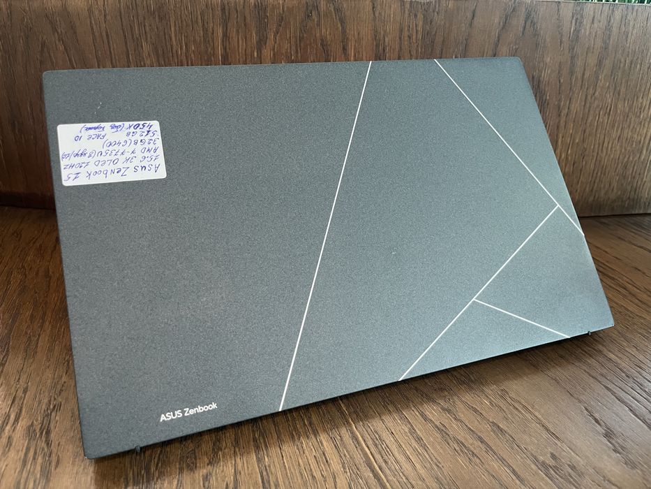 Asus Zenbook 15 3K 120hz OLED 32gb
