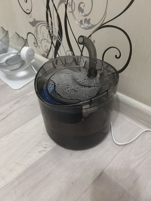 Поилка для кошек