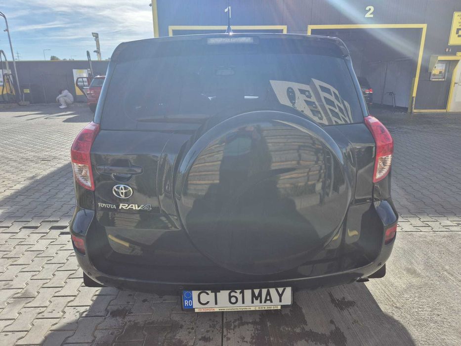 Vand Toyota RAV4