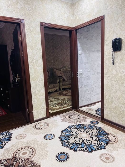 Срочно сдаётся 3х 10микрарайоне Люкс квартира