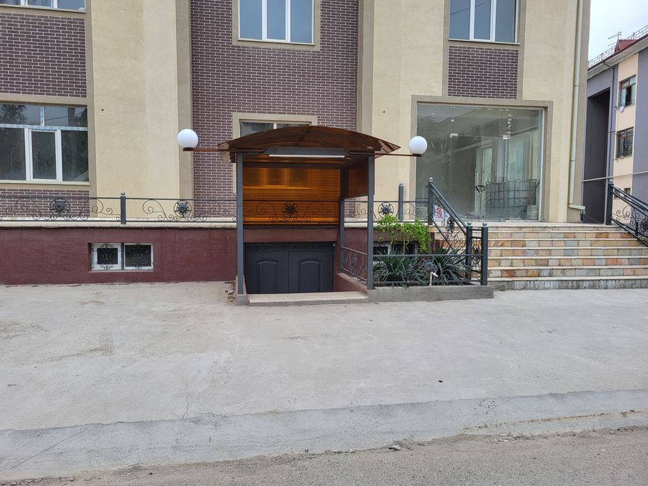 Uquv markaz va magazin ijaraga beriladi