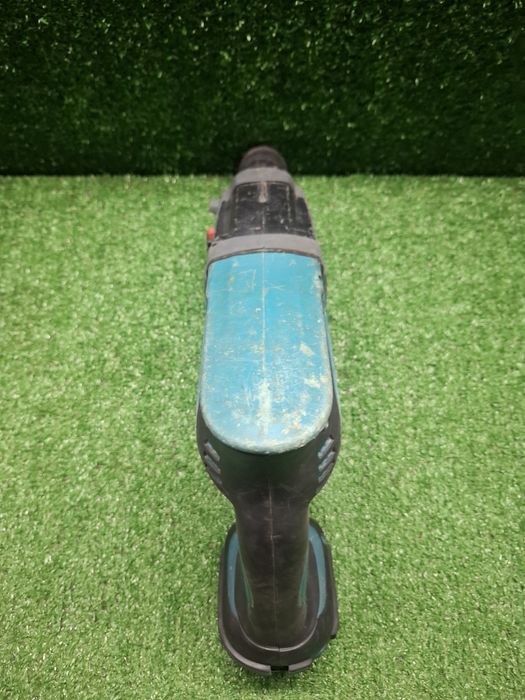 Перфоратор на Makita BHR202