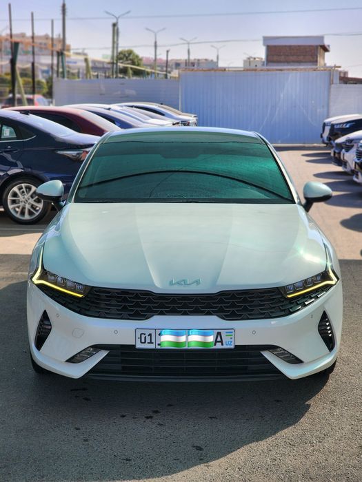 Kia  k5  2022 yil